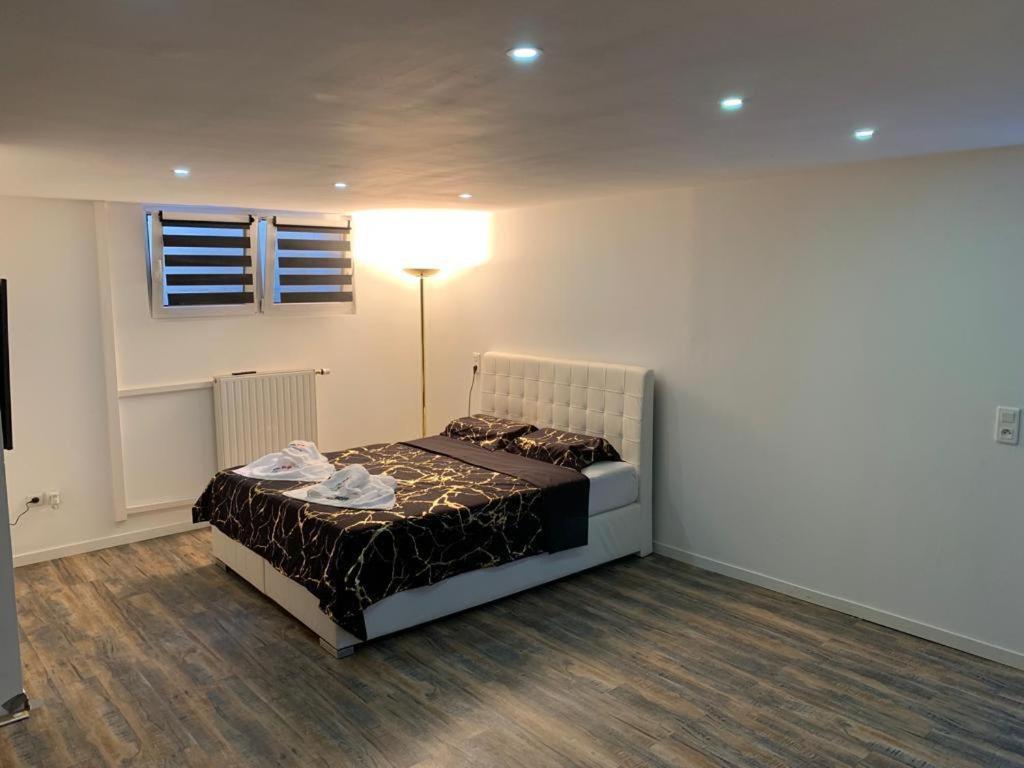 Studio 45M2 Tres Calme Village-Neuf Buitenkant foto