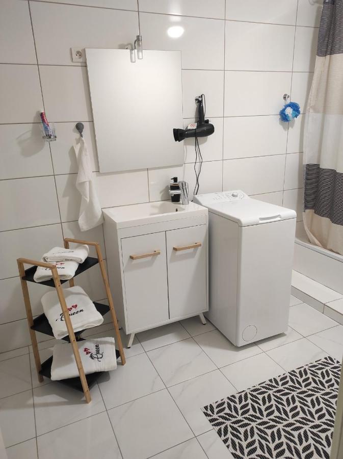 Studio 45M2 Tres Calme Village-Neuf Buitenkant foto